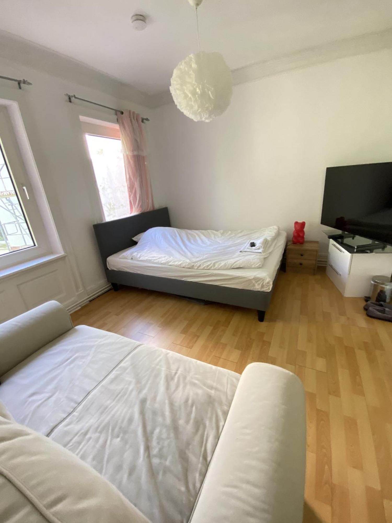 Haus Sonnenschein Apartment Hamburg Exterior photo