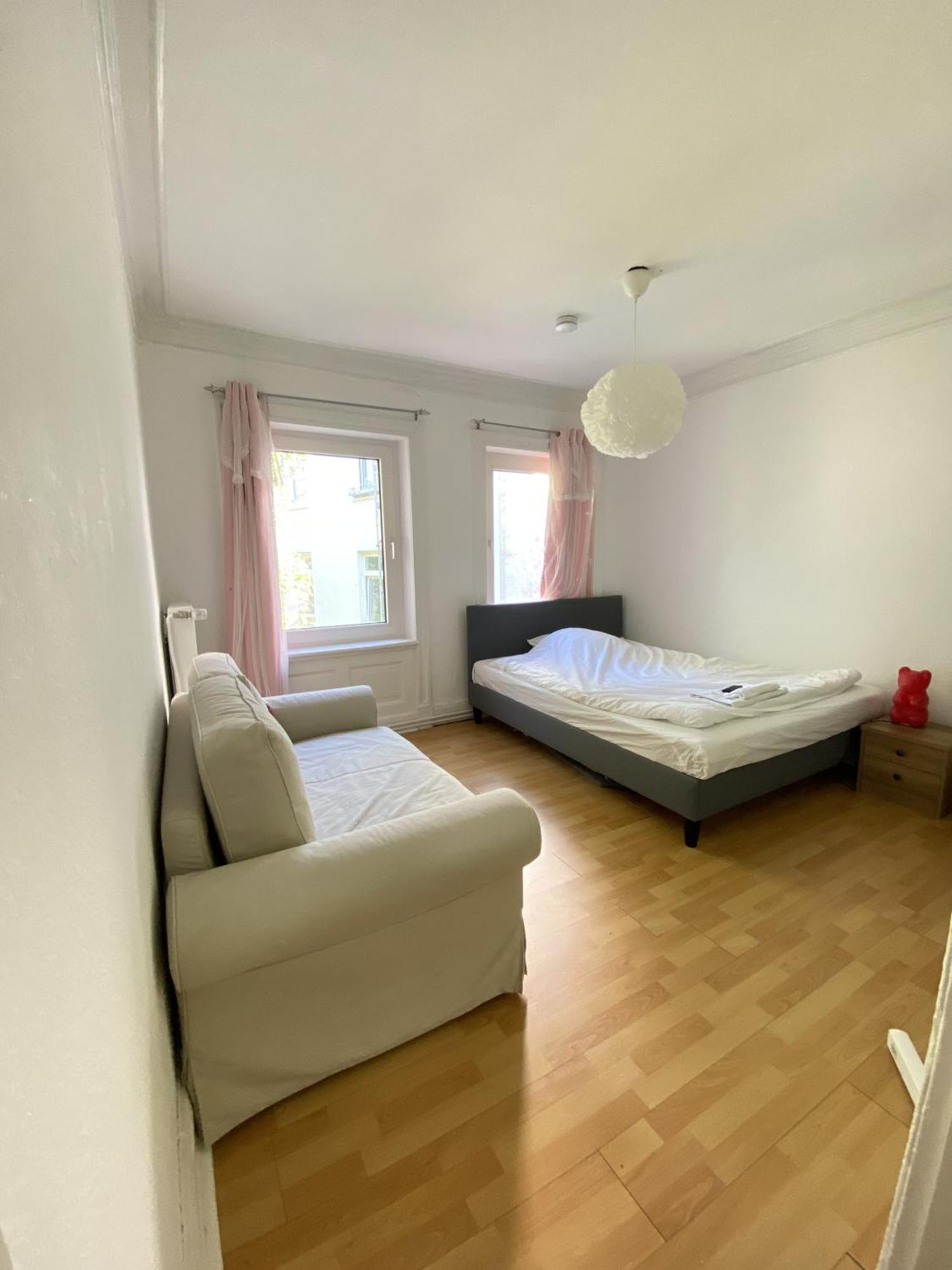 Haus Sonnenschein Apartment Hamburg Exterior photo