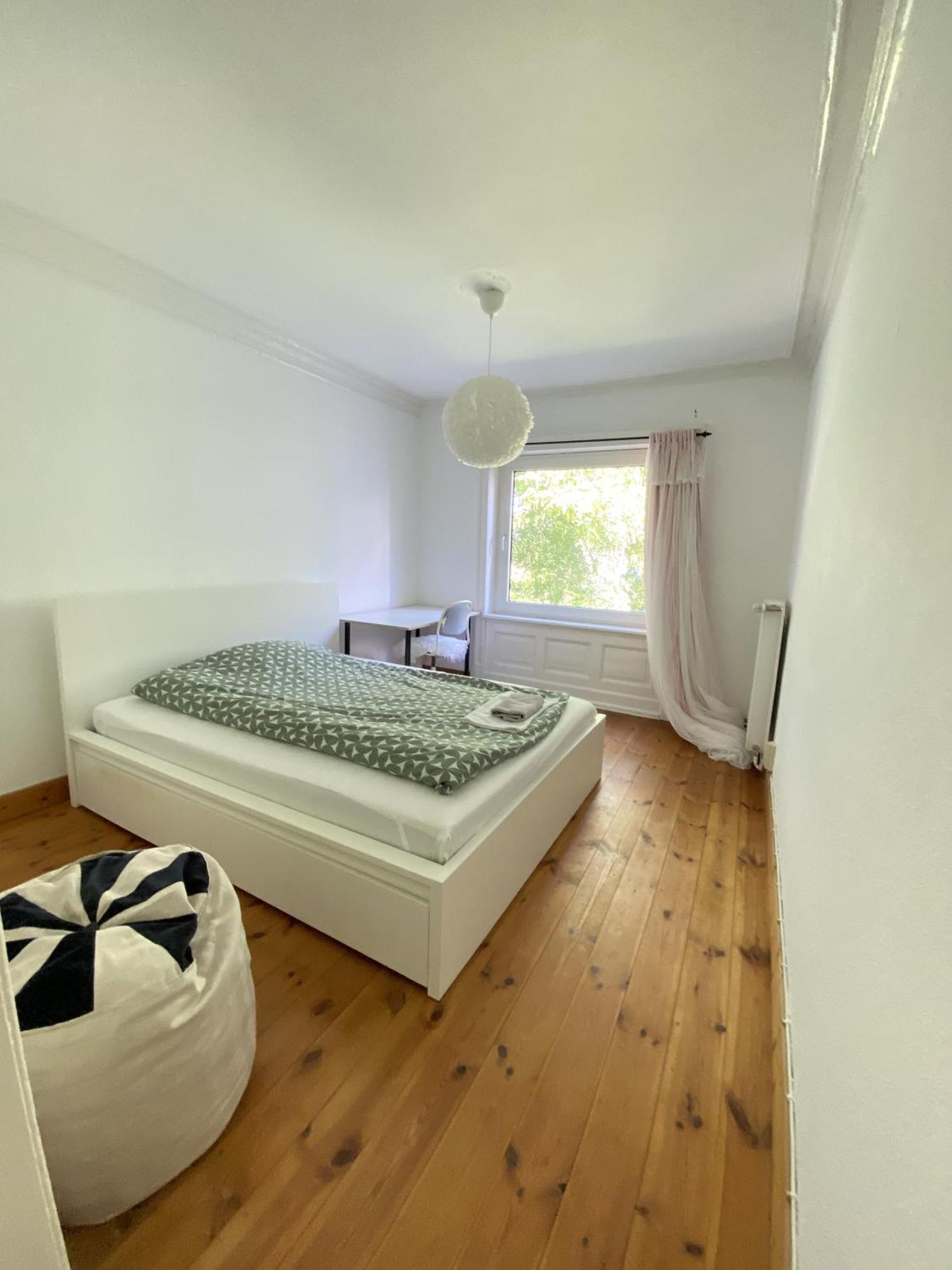 Haus Sonnenschein Apartment Hamburg Exterior photo